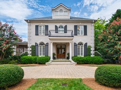 2017 Ridge Rd