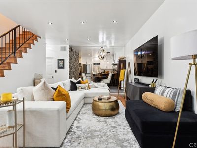 4260 Cedros Ave APT D