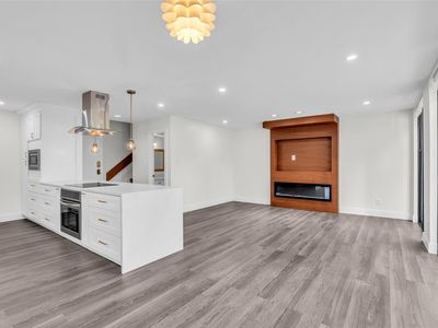 2333 Bering Dr APT 102