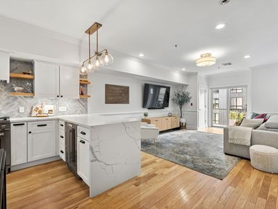 415 Madison St APT 2