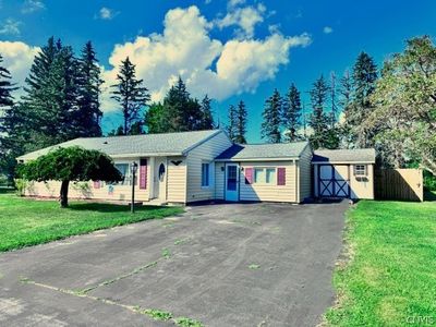 8249 Halsey Rd