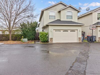 1297 Clearsprings Dr