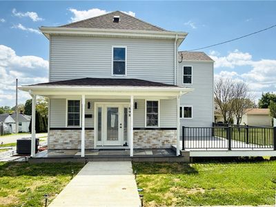 898 Speyer Ave