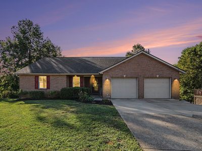 8 Ridge View Cir