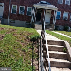 5809 Chinquapin Pkwy