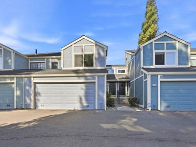 1444 Curtiss Ave