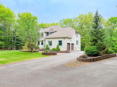 106 Quarry Ln