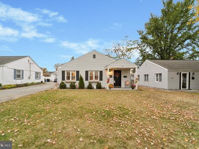 68 Florence Ave