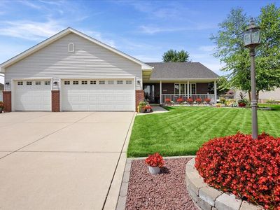 9204 Bryan Ln