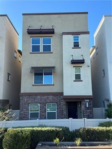 603 Daniel Freeman Cir