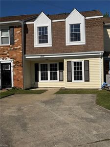 1910 Lantana Ct
