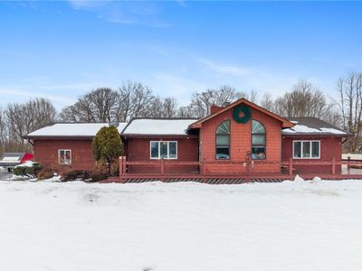 8750 Lake Rd