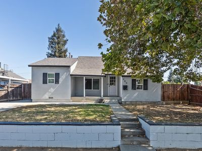 909 De Witt Ave