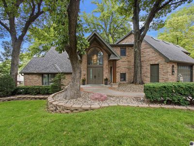 409 N Martin Dr