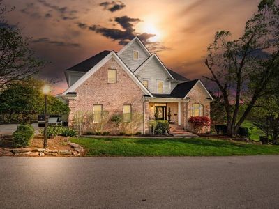 189 Oakwood Dr