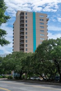 7500 N Ocean Blvd. #6081