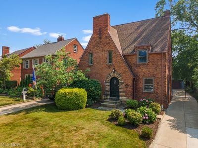 3826 Bushnell Rd