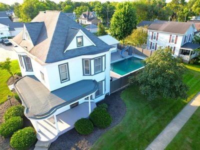 400 S Prairie St