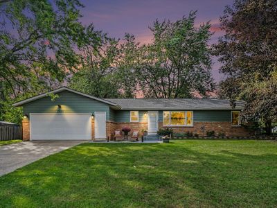 2430 Oak Hollow Dr