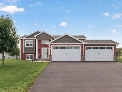 Property at 707 Greenwood St SW, Isanti, MN