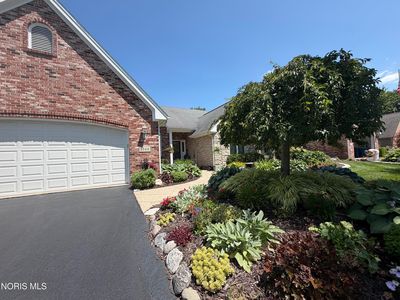 8044 English Garden Ct