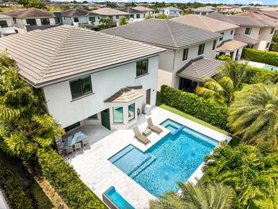 8612 Prospect Lane