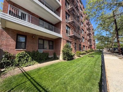 100 Colfax Ave APT 3Z