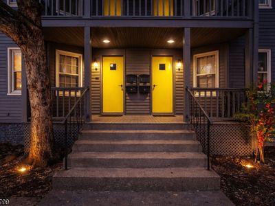 30 Lindsley Ave