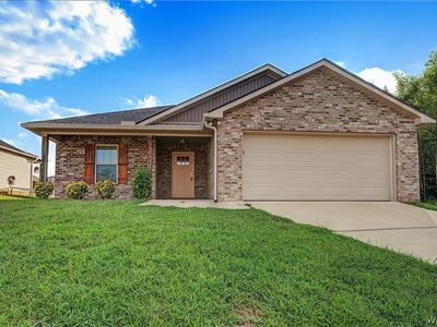 Property at 16347 Creek Dr, Moundville, AL