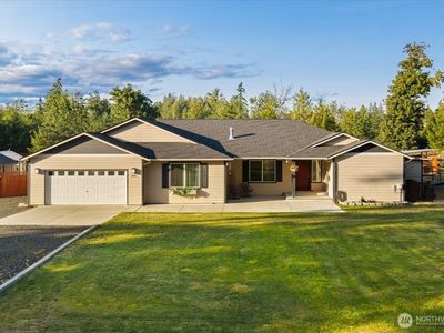 2701 Fishtrap Loop NE