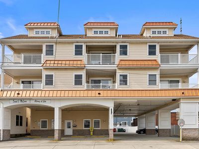 4204 Landis Ave Unit 303
