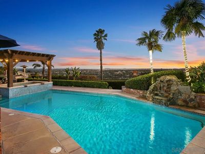 6525 Crystalaire Dr