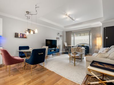 1 Huntington Ave APT 302