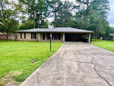 1110 Valley Dr