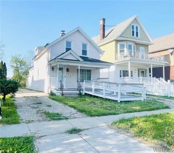 132 E Utica St #N