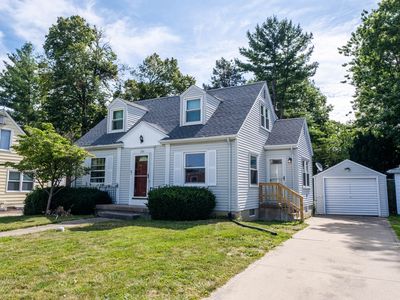 724 S New St