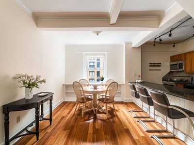 2166 Broadway APT 8E