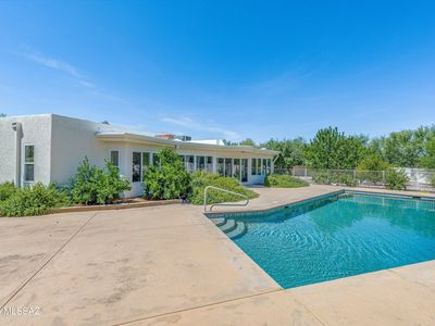 2871 N Longhorn Dr