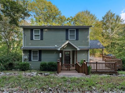 424 N Lakeside Ln