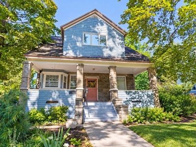 732 Lancaster Ave