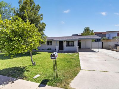 2215 W BUTLER Drive