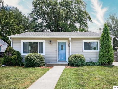 7111 Logan Ave