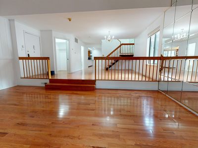 602 Sanderling Ct #602