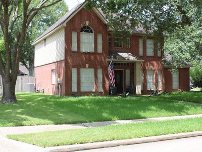 1704 Falcon Ridge Blvd