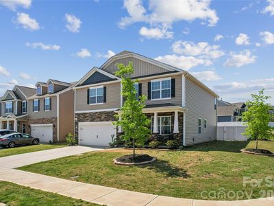 162 Giant Oak Ave