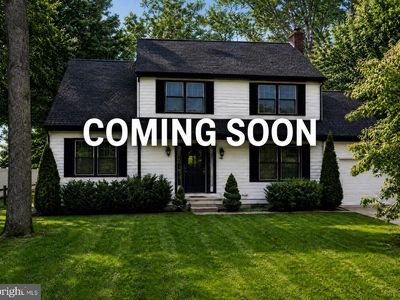 17 Crestwood Ave