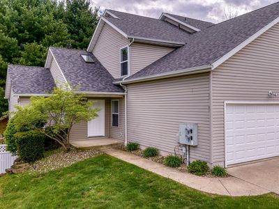 561 Hilltop Terrace Dr