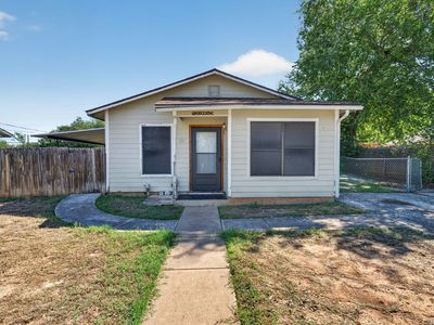 330 Bickley St