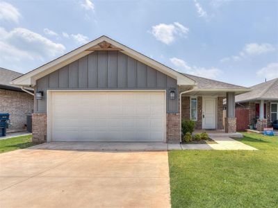 2720 NW 199th St