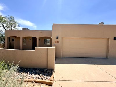 6122 La Paz Rd NE